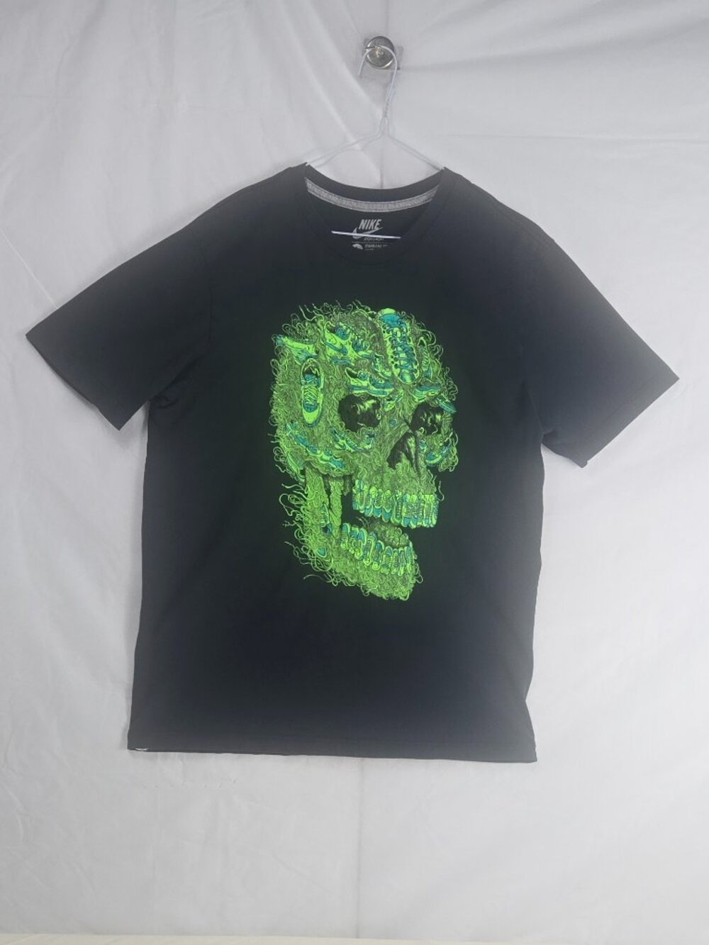 Nike Air Max 90 Vintage Skull T Shirt Men’s Large White Neon Green Graphic Tee